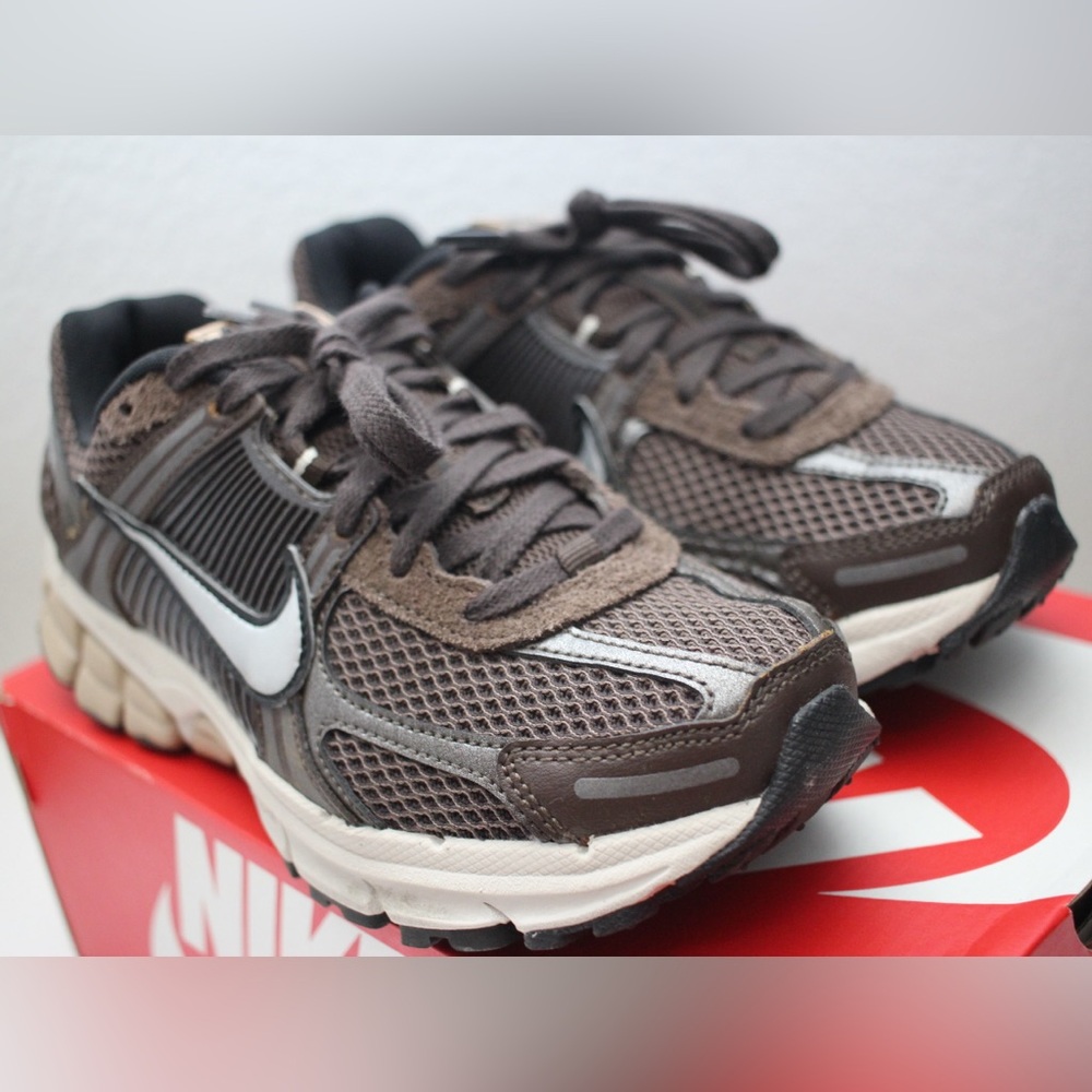 Nike Zoom Vomero 5 in Baroque Brown and Chrome